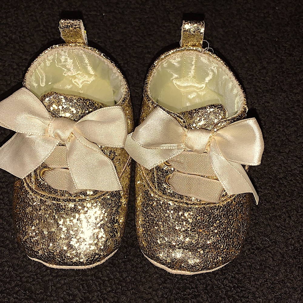FENDI KIDSWEAR BABY SHOES